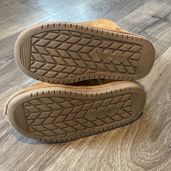 Kookaburra Ugg boots - Picture 3 of 4